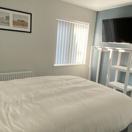 Brownlows Inn Rooms Formerly Riley'S Rooms 리버풀 외부 사진